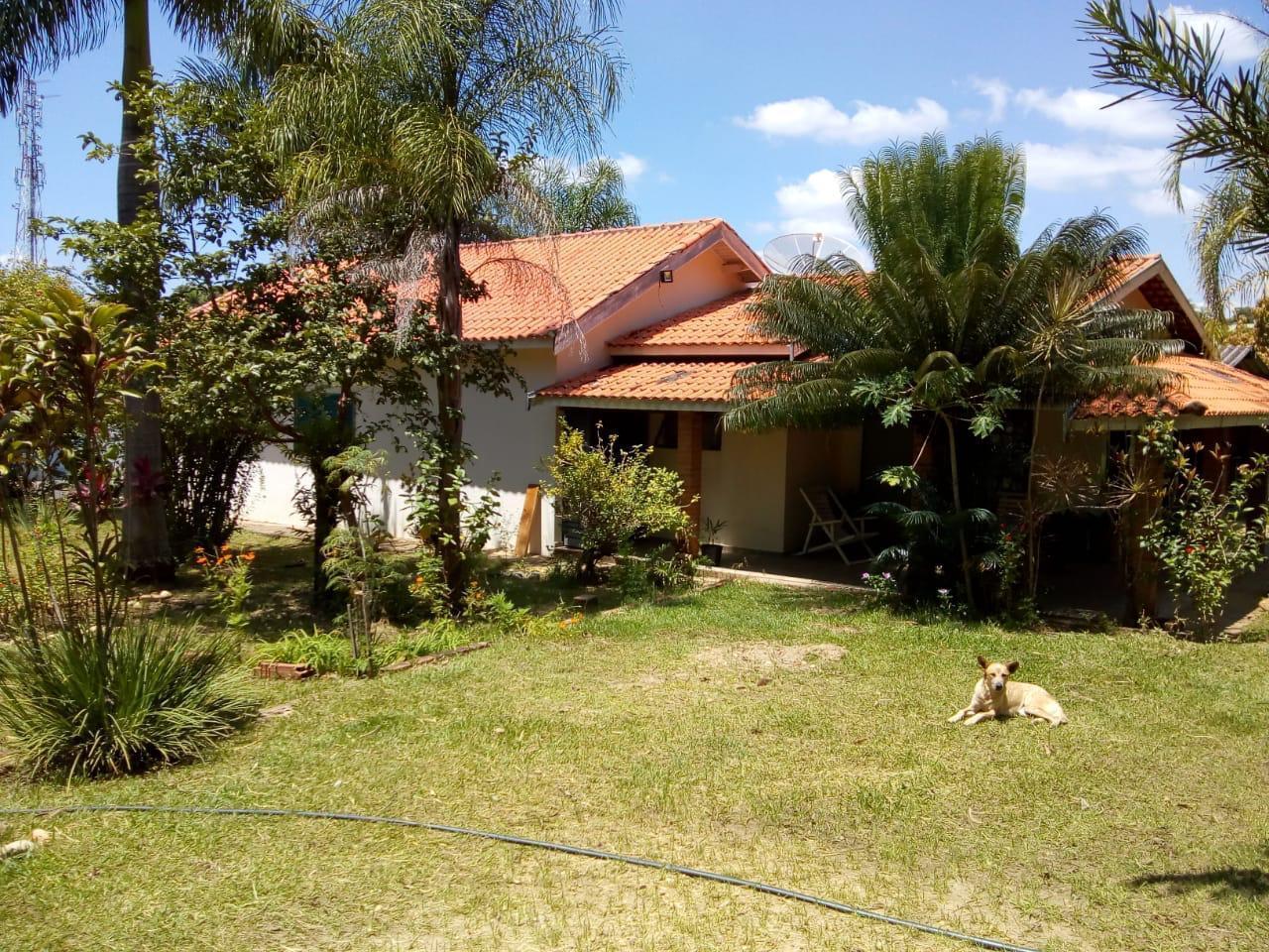 Chácara à venda com 3 quartos, 250m² - Foto 4