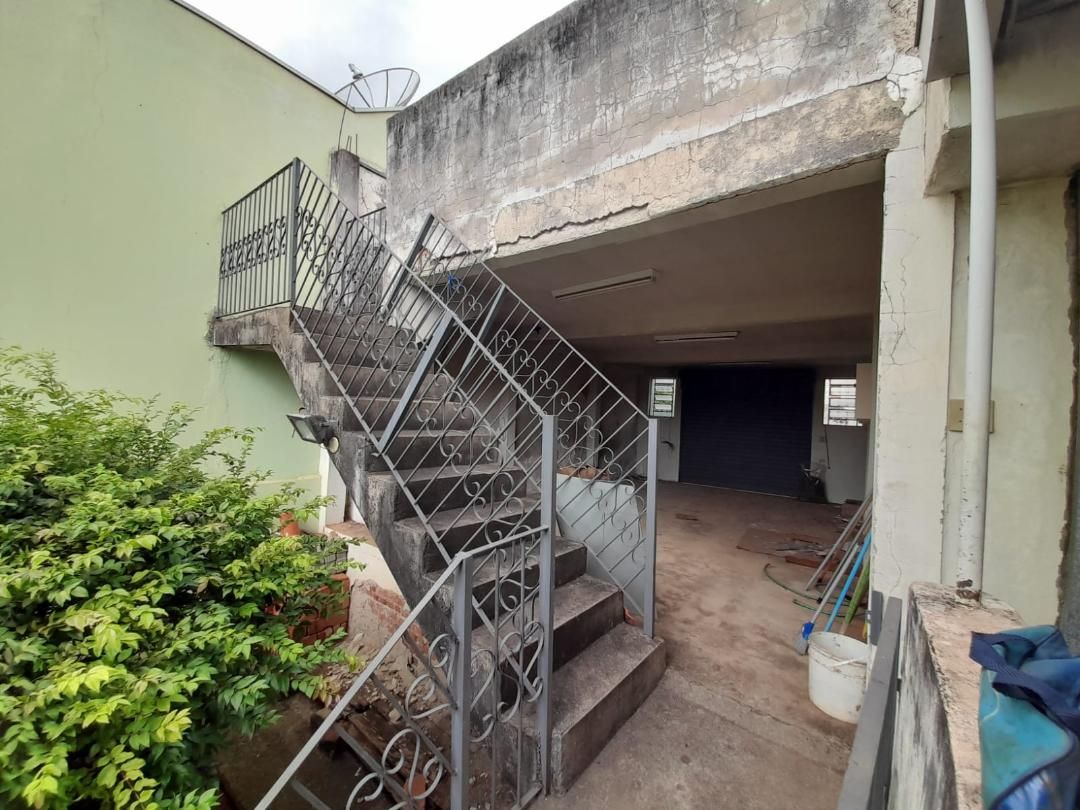 Casa à venda com 3 quartos, 254m² - Foto 12