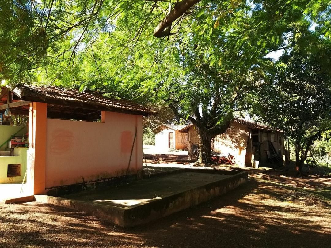 Sítio à venda com 3 quartos, 500m² - Foto 13