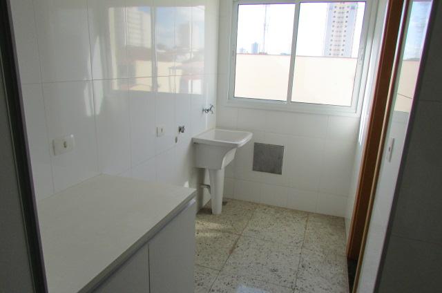 Apartamento à venda com 3 quartos, 109m² - Foto 3