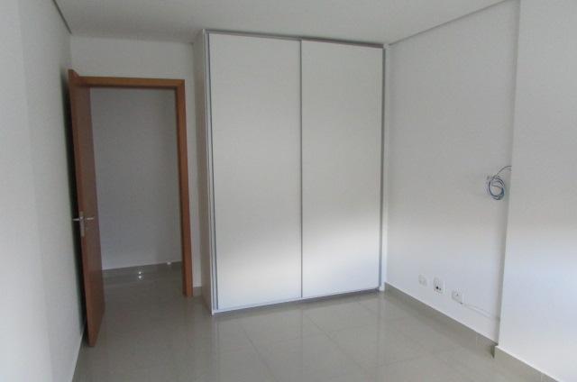 Apartamento à venda com 3 quartos, 109m² - Foto 7