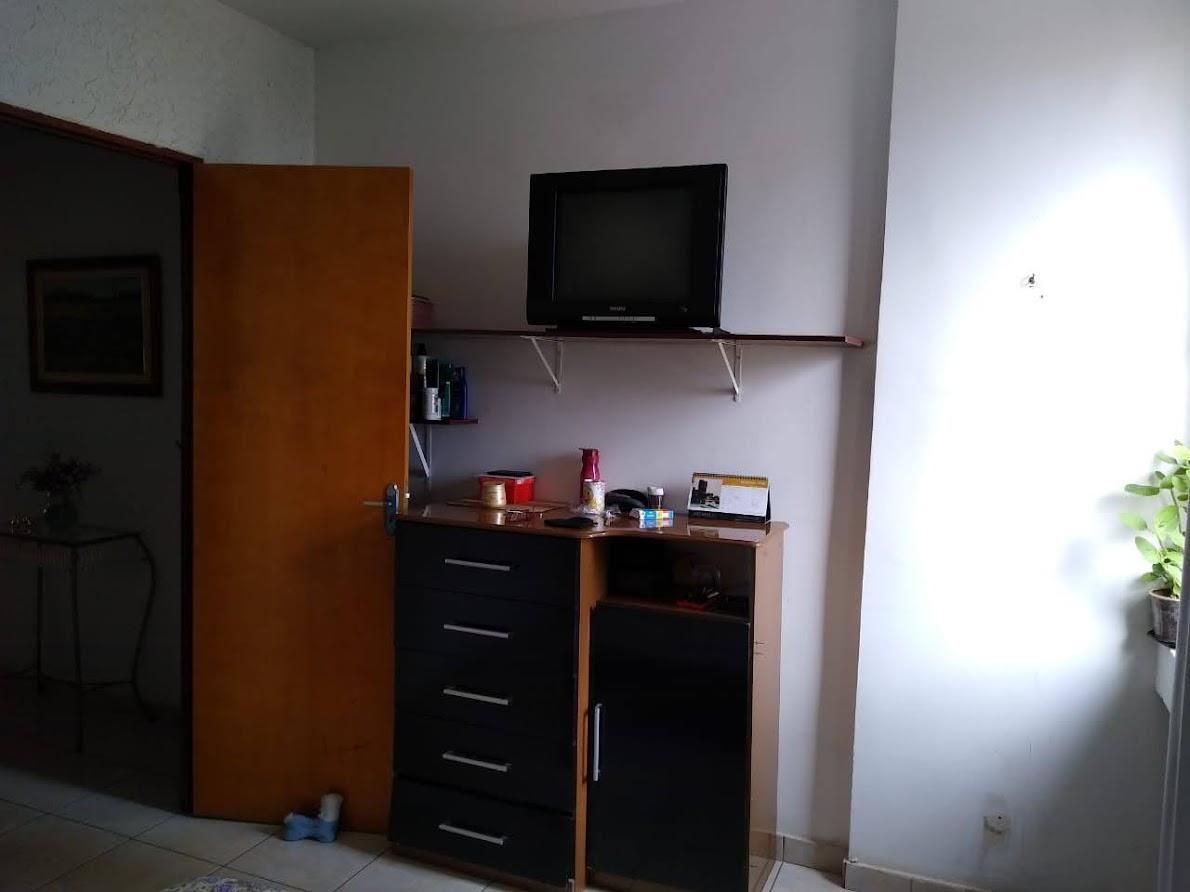 Apartamento à venda com 1 quarto, 52m² - Foto 8