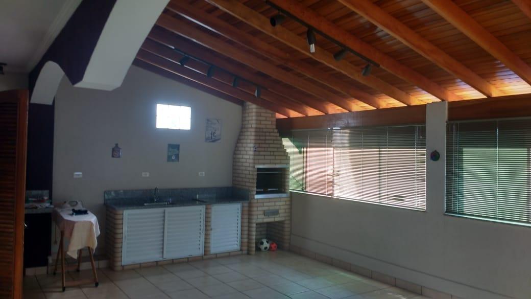 Casa à venda com 2 quartos, 287m² - Foto 11