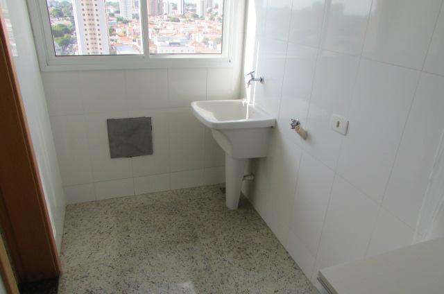 Apartamento à venda com 3 quartos, 109m² - Foto 4