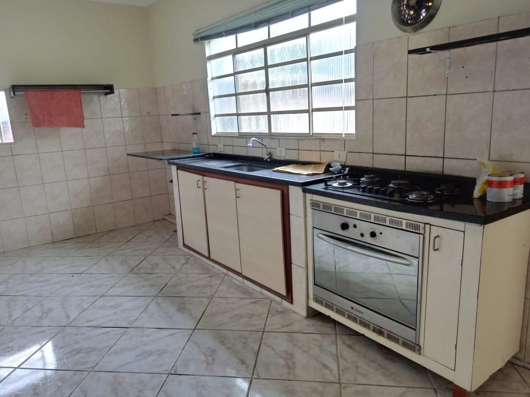 Chácara à venda com 2 quartos, 150m² - Foto 18