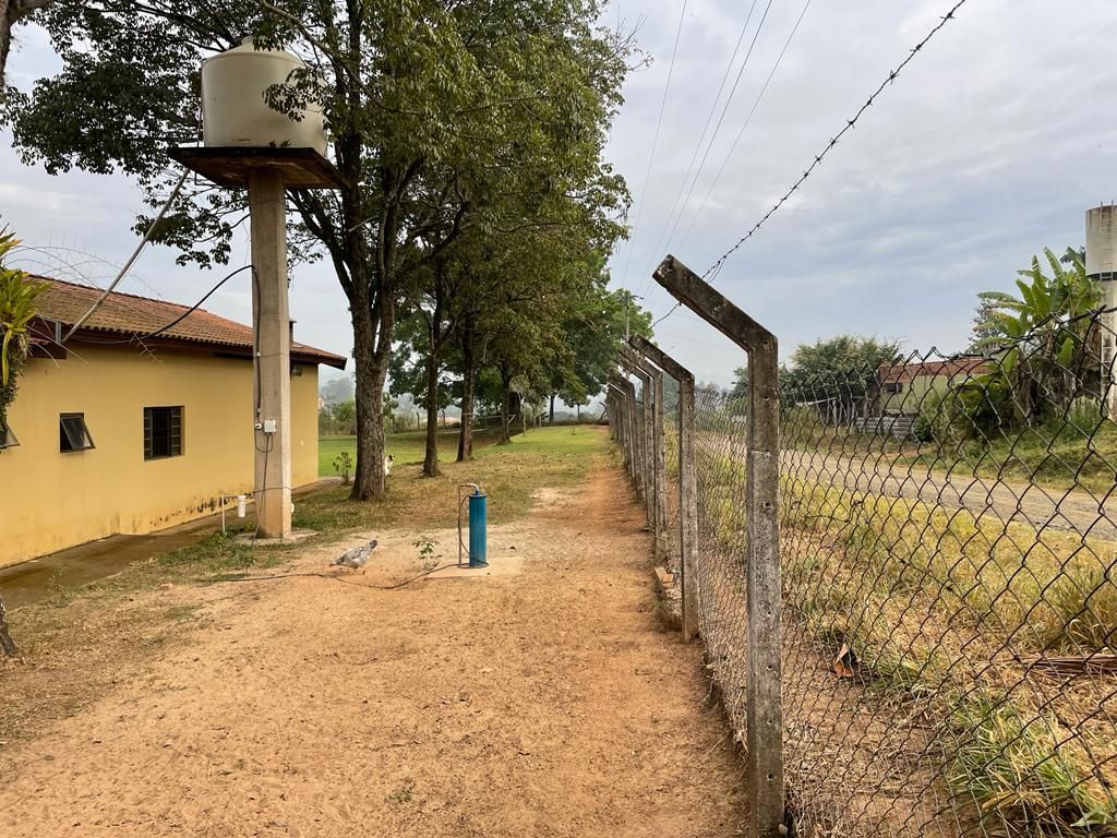 Chácara à venda com 2 quartos, 500m² - Foto 8