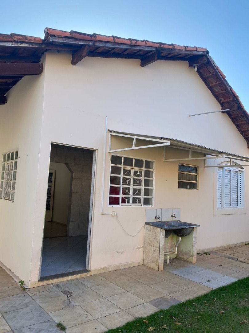 Casa à venda com 2 quartos, 300m² - Foto 18