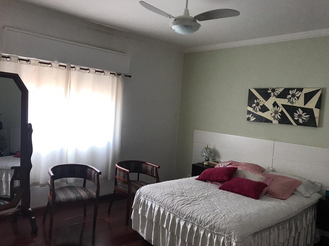 Apartamento à venda com 3 quartos, 156m² - Foto 9