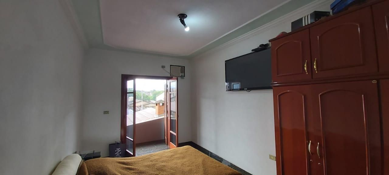 Casa à venda com 2 quartos, 220m² - Foto 18