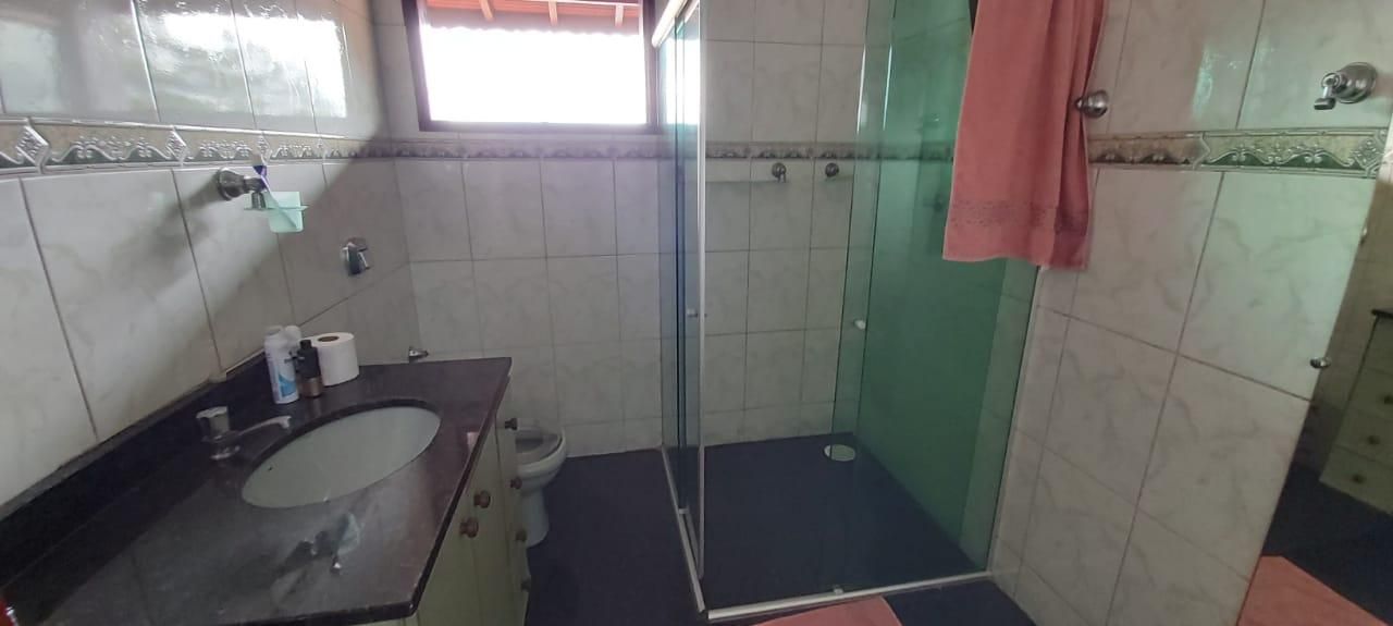 Casa à venda com 2 quartos, 220m² - Foto 19