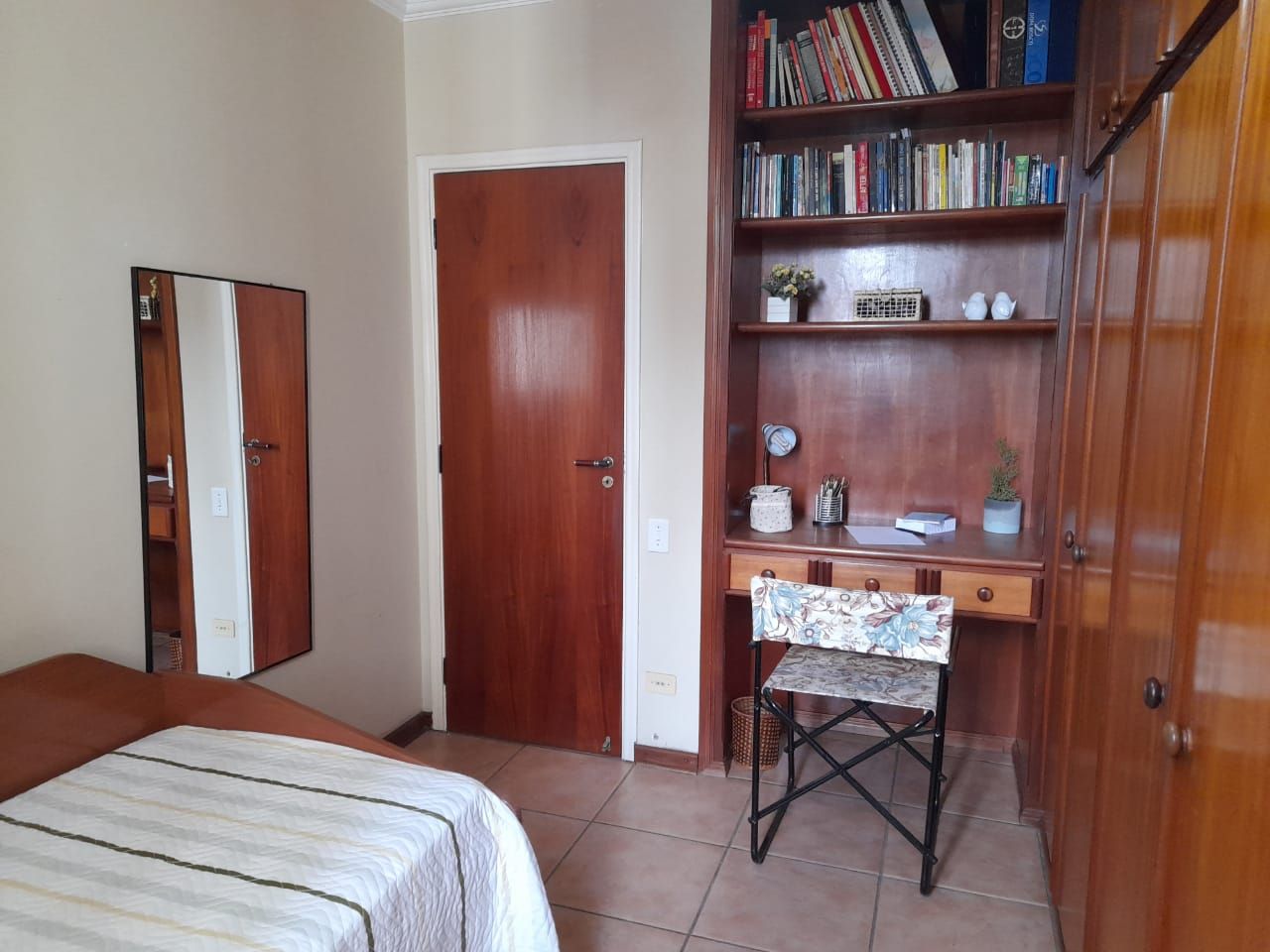 Apartamento à venda com 3 quartos, 137m² - Foto 12