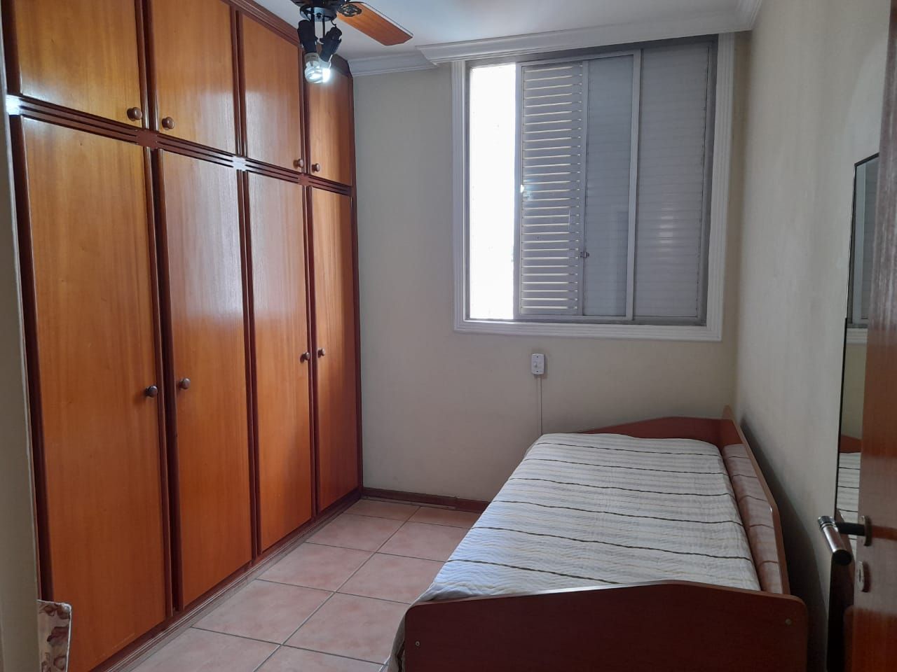 Apartamento à venda com 3 quartos, 137m² - Foto 13