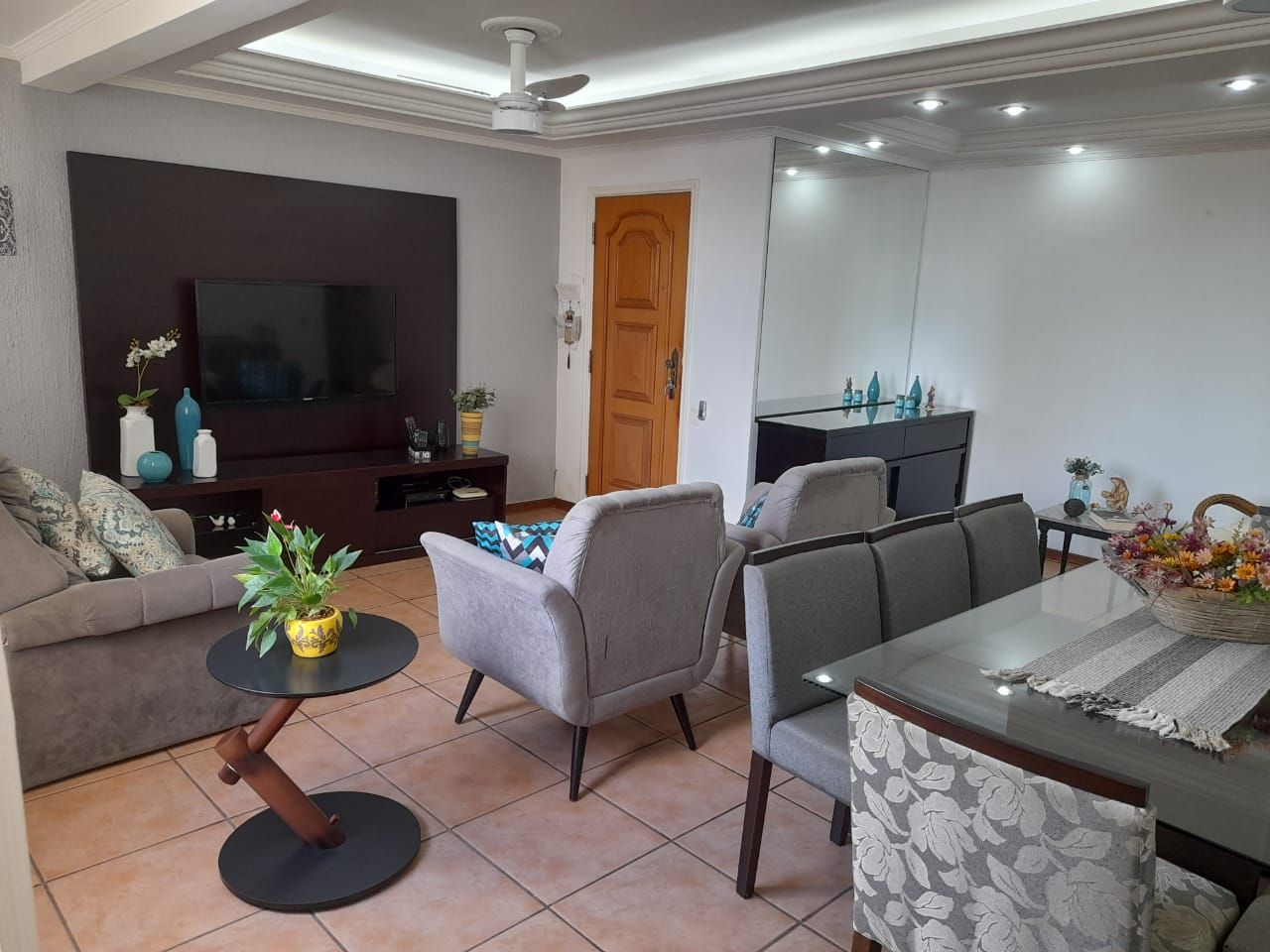 Apartamento à venda com 3 quartos, 137m² - Foto 19