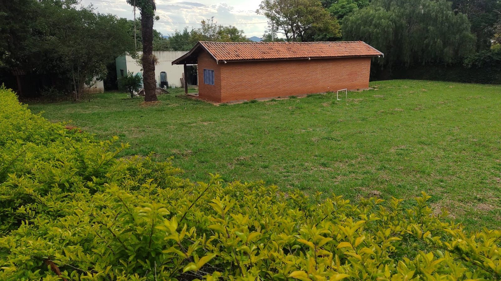 Chácara à venda e aluguel com 4 quartos, 560m² - Foto 9