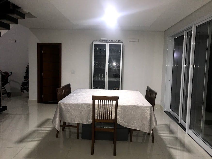 Casa de Condomínio à venda com 4 quartos, 300m² - Foto 4