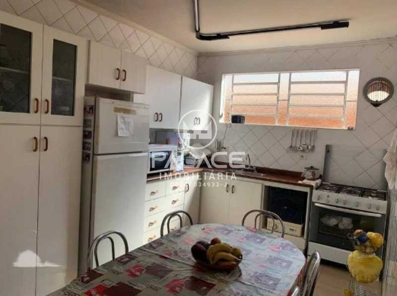 Casa à venda com 3 quartos, 236m² - Foto 5