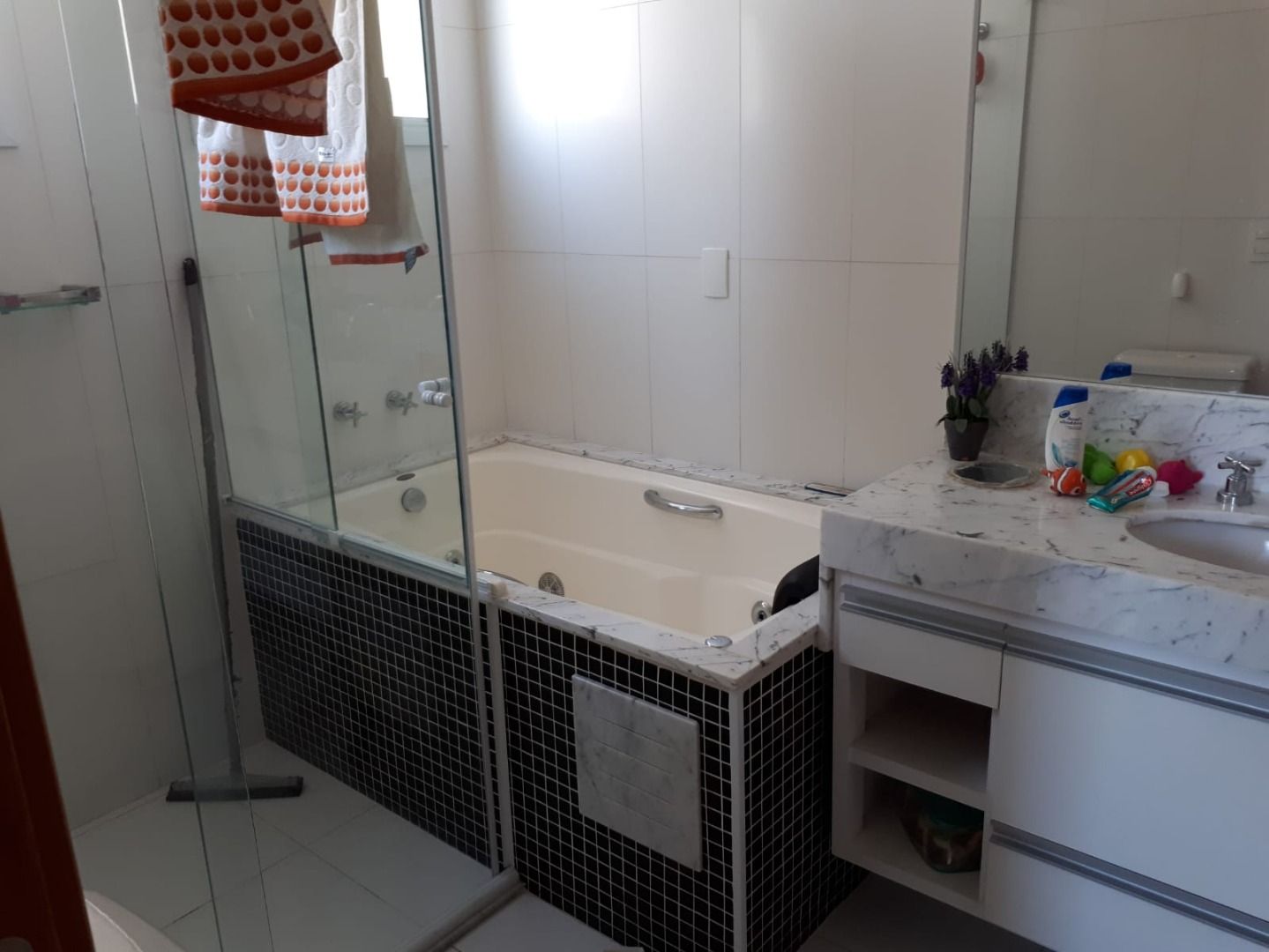 Apartamento à venda com 3 quartos, 140m² - Foto 6