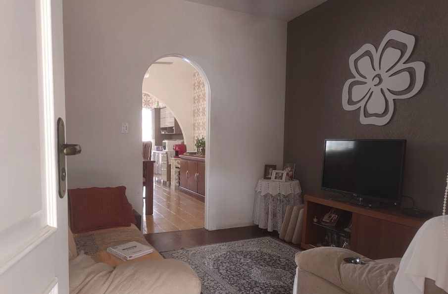 Casa à venda com 2 quartos, 130m² - Foto 5