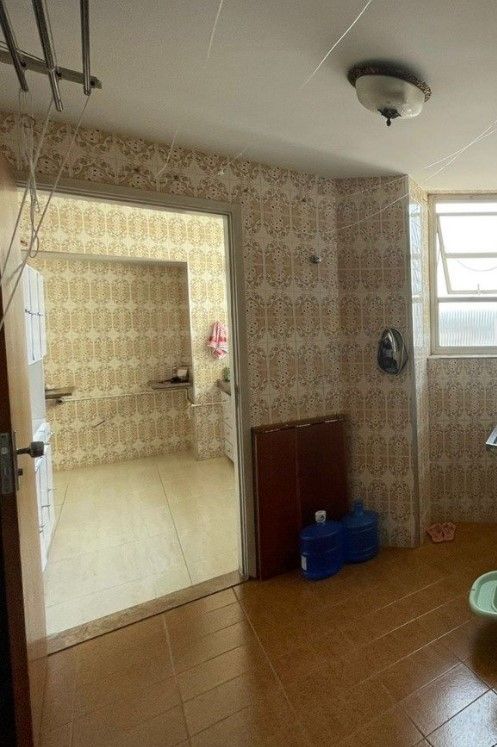 Apartamento à venda com 3 quartos, 156m² - Foto 7