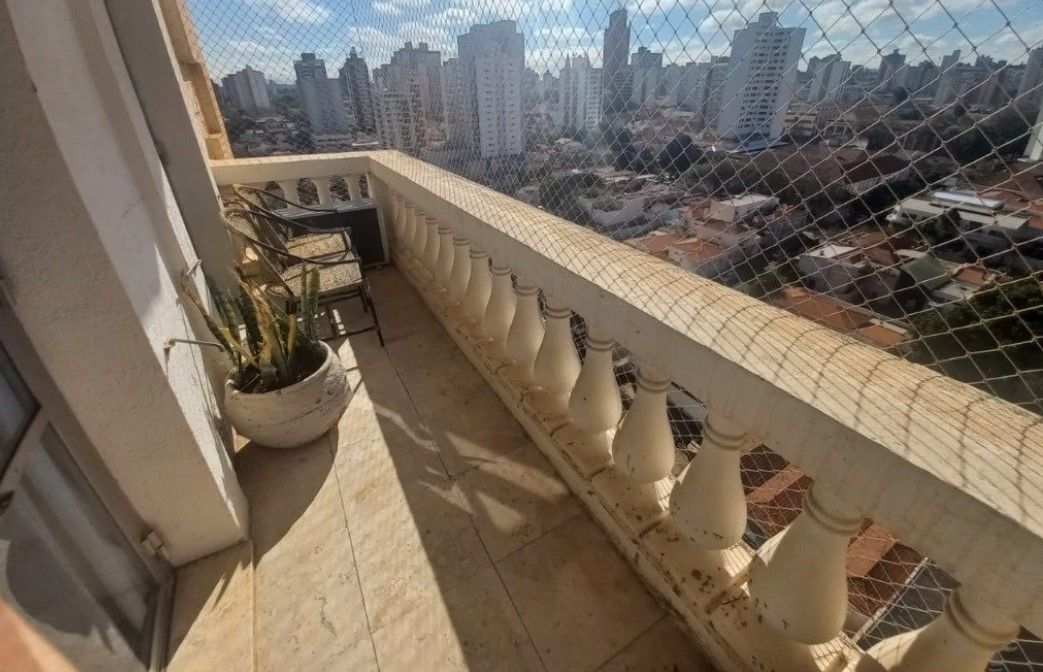 Apartamento à venda com 3 quartos, 156m² - Foto 7