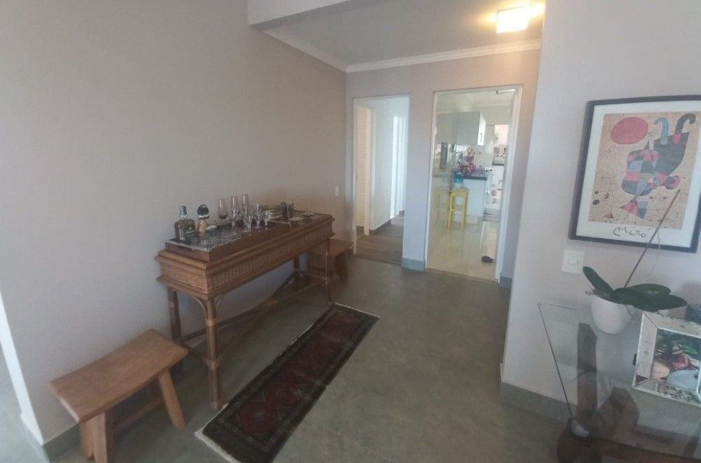 Apartamento à venda com 3 quartos, 156m² - Foto 9