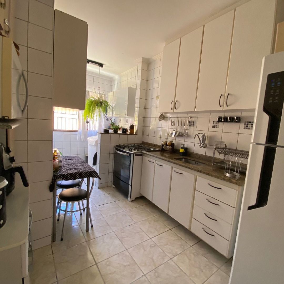 Apartamento à venda com 2 quartos, 74m² - Foto 20