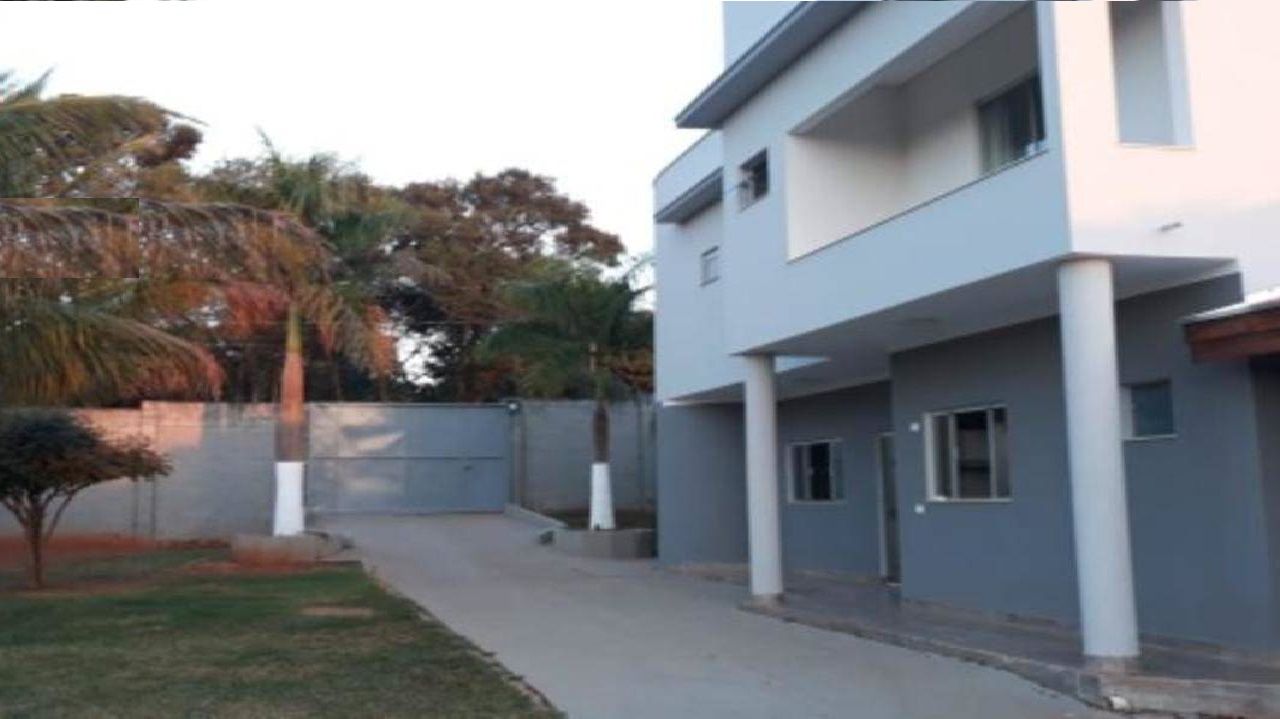 Chácara à venda com 3 quartos, 200m² - Foto 26