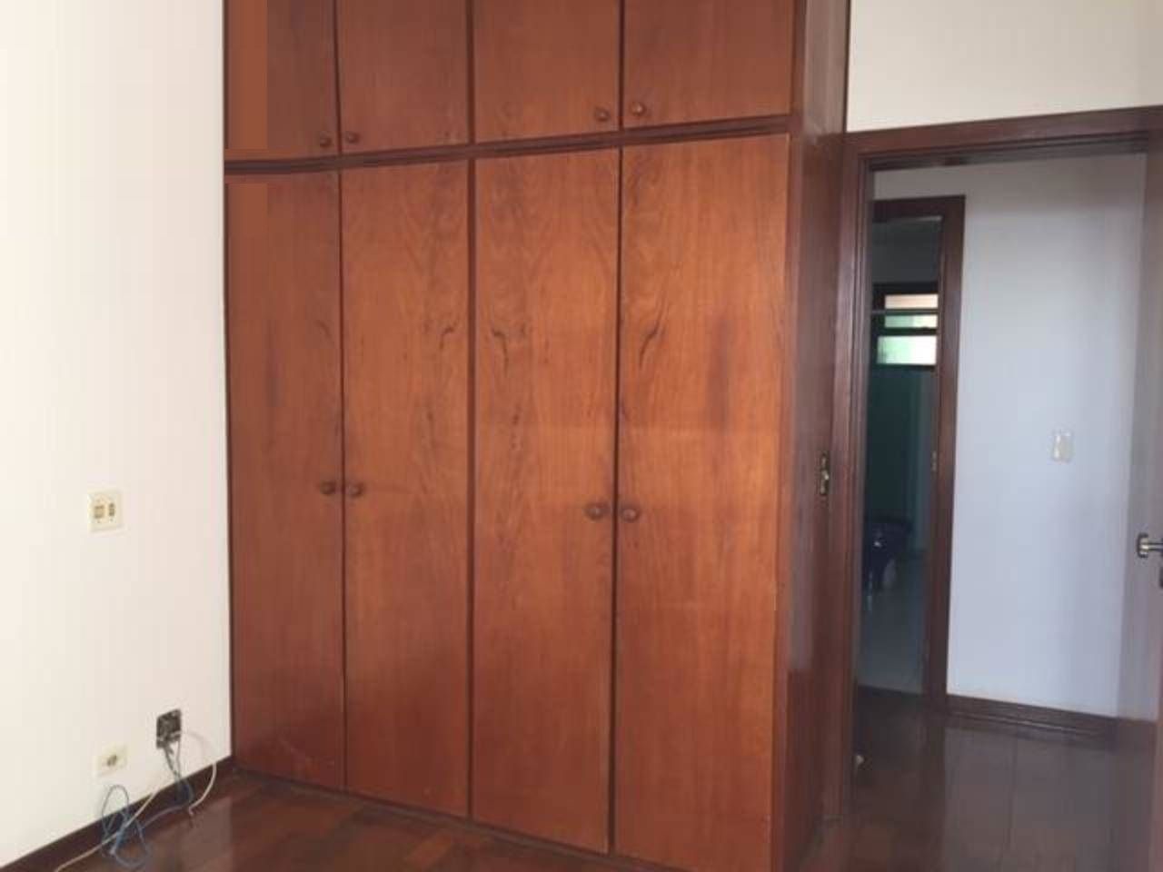 Apartamento à venda com 3 quartos, 145m² - Foto 17