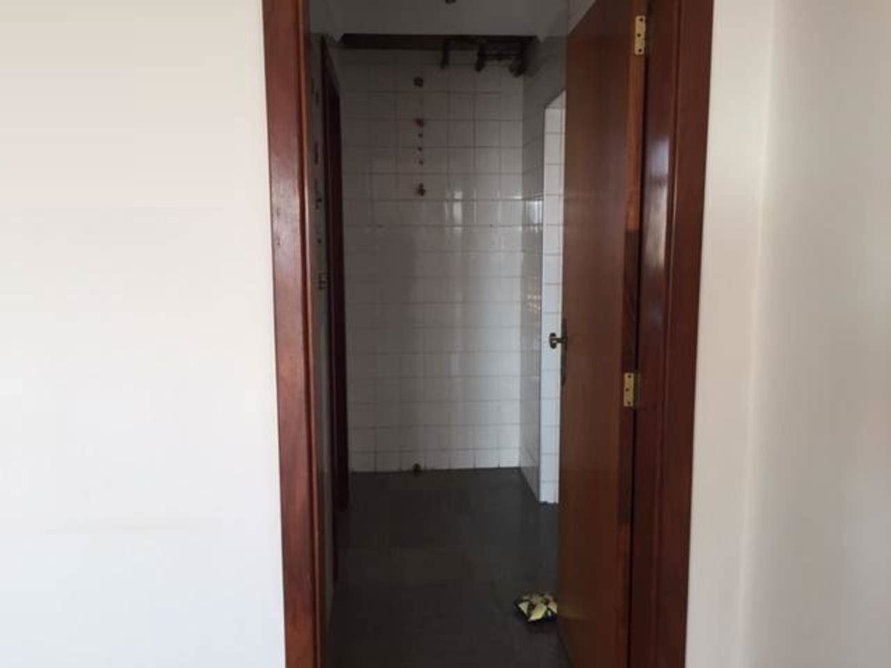 Apartamento à venda com 3 quartos, 145m² - Foto 22