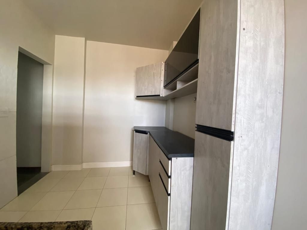 Apartamento à venda com 2 quartos, 80m² - Foto 10