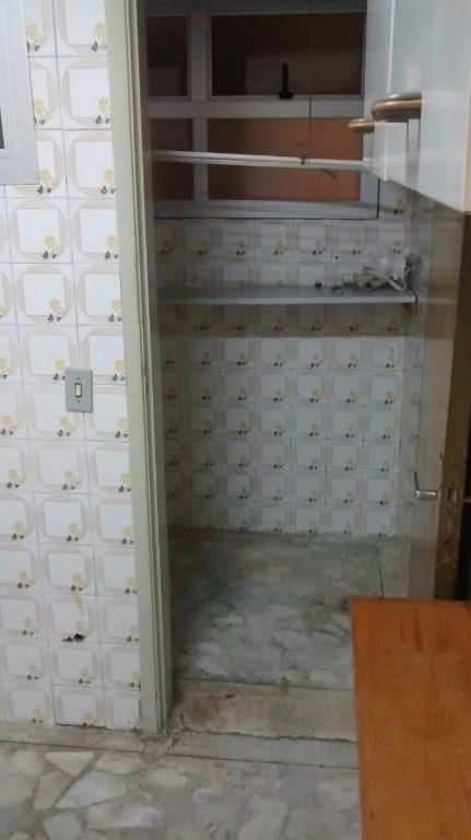 Apartamento à venda com 2 quartos, 58m² - Foto 4