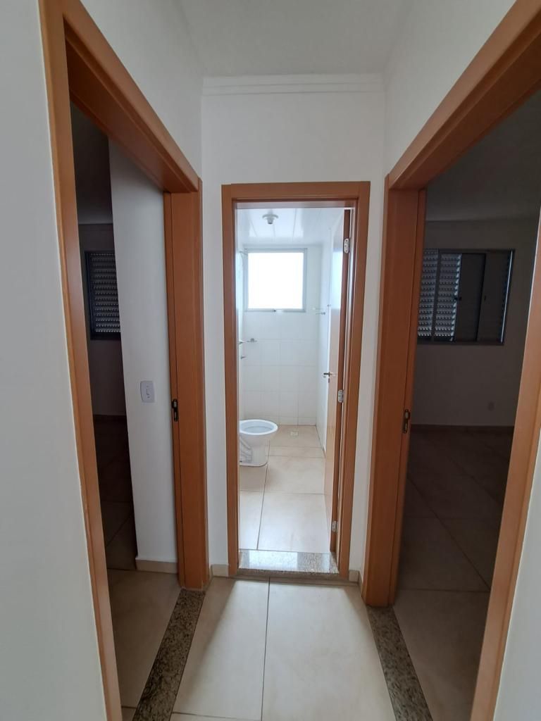 Apartamento à venda com 2 quartos, 55m² - Foto 10