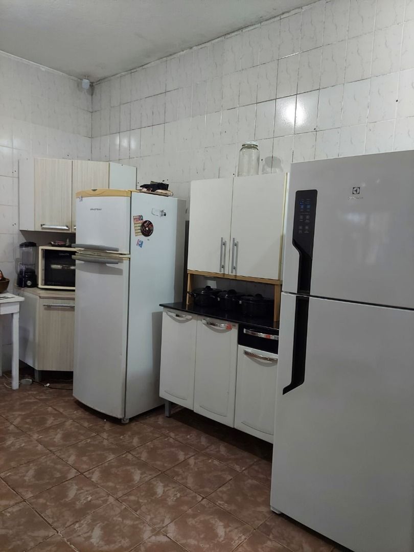 Casa à venda com 3 quartos, 97m² - Foto 12