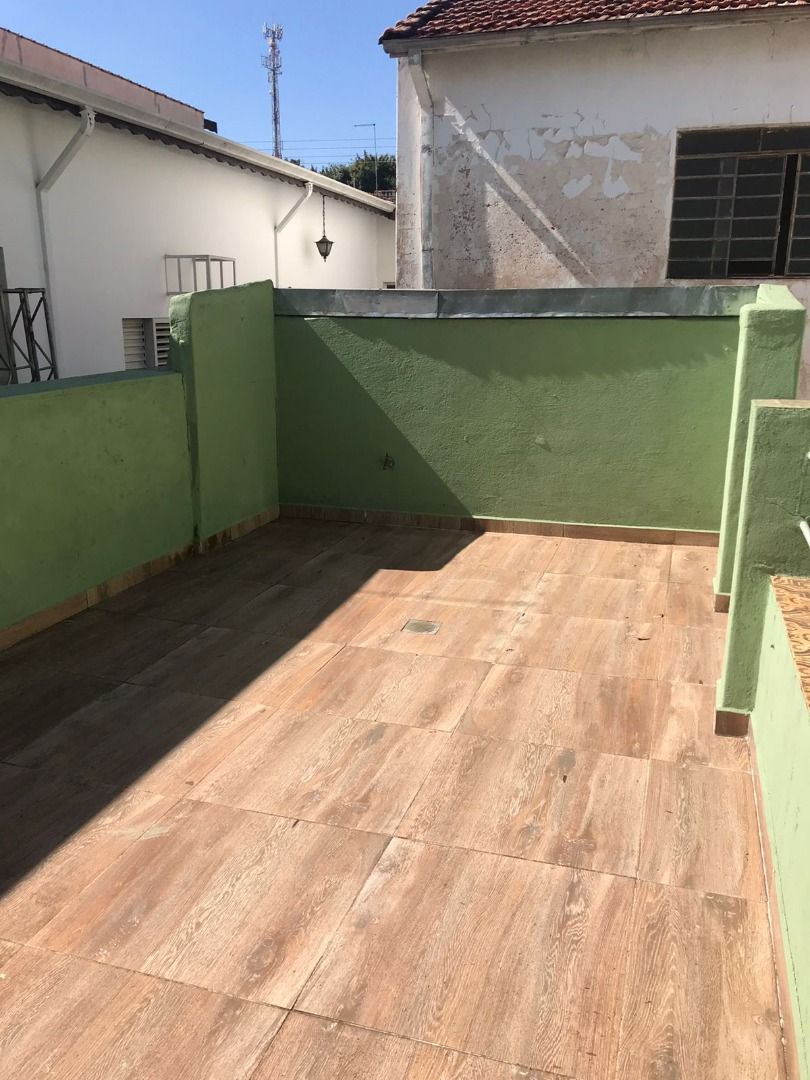 Casa para alugar com 3 quartos, 180m² - Foto 10