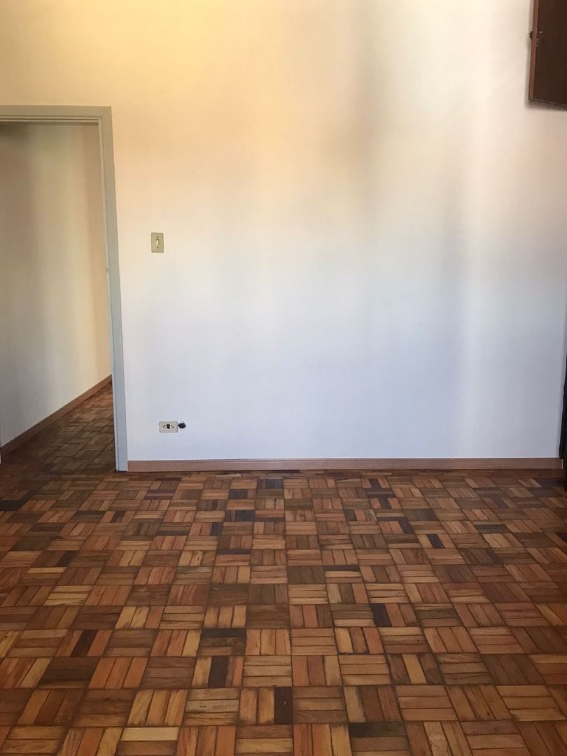 Casa para alugar com 3 quartos, 180m² - Foto 24