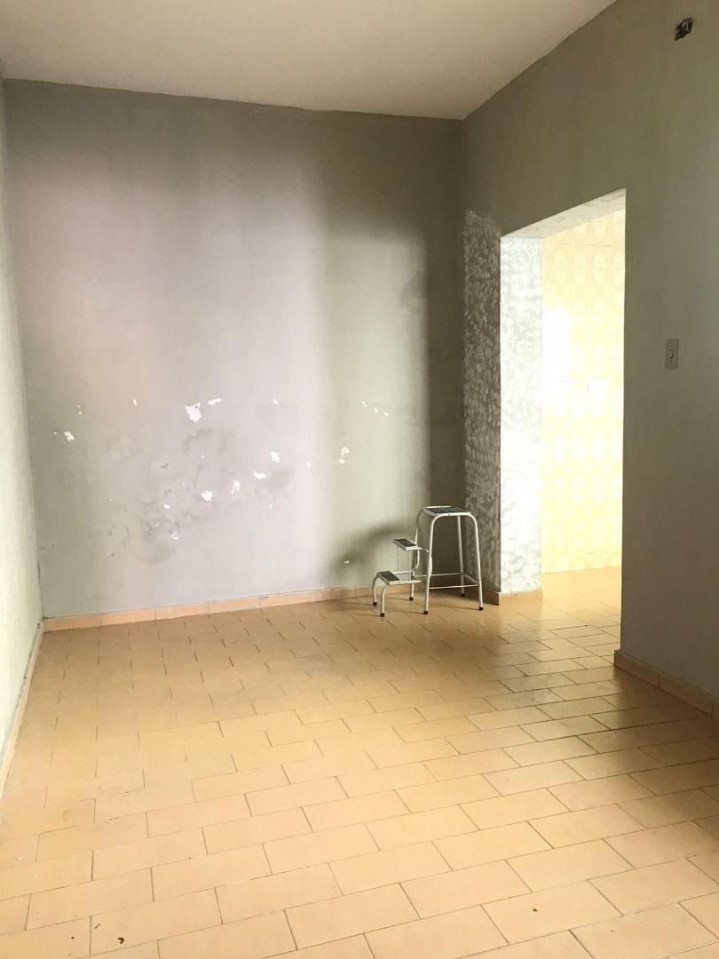 Casa para alugar com 3 quartos, 180m² - Foto 6