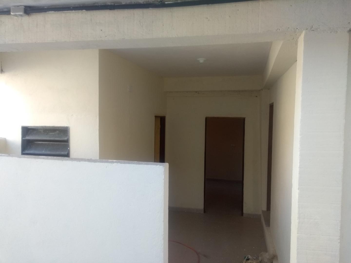 Casa à venda com 1 quarto, 150m² - Foto 14