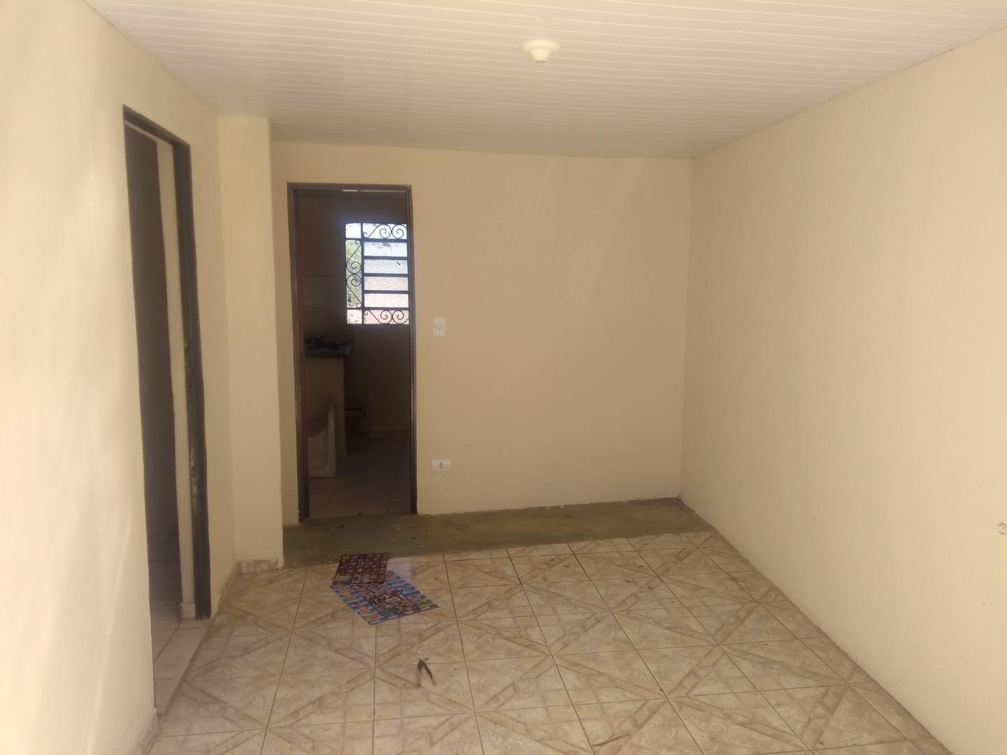 Casa à venda com 1 quarto, 150m² - Foto 1