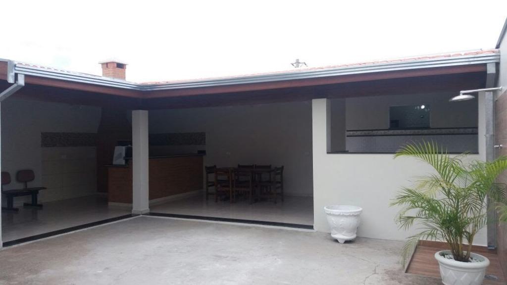 Casa à venda com 3 quartos, 200m² - Foto 30