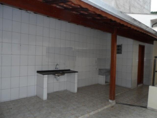 Casa à venda com 2 quartos, 89m² - Foto 1