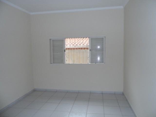 Casa à venda com 2 quartos, 89m² - Foto 4