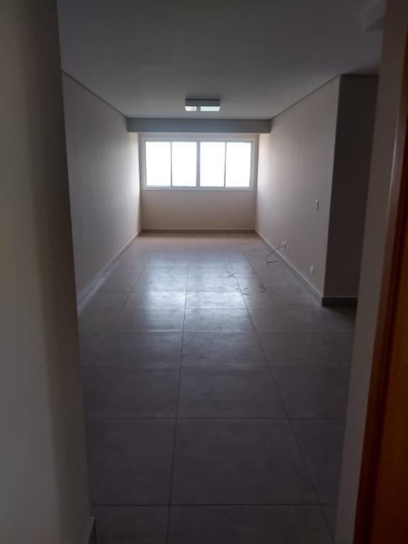 Apartamento à venda com 3 quartos, 109m² - Foto 8