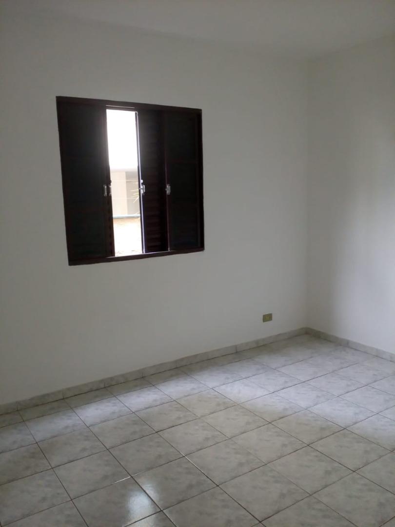 Apartamento à venda com 2 quartos, 64m² - Foto 10