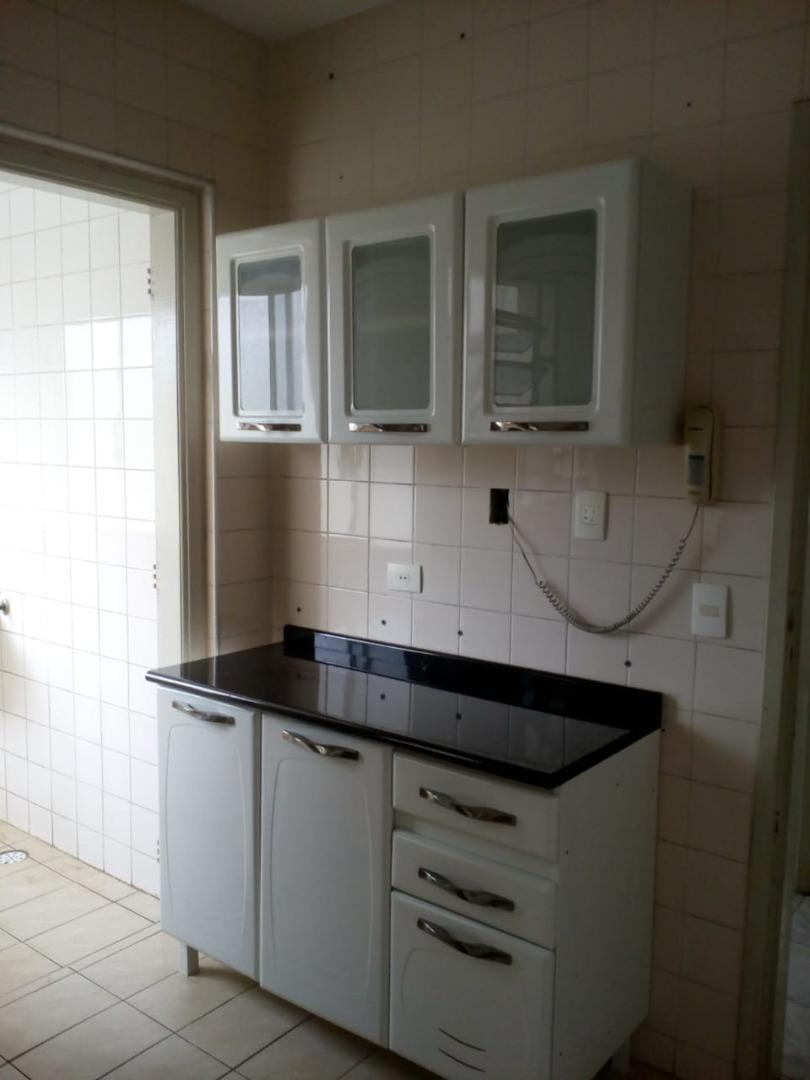 Apartamento à venda com 2 quartos, 64m² - Foto 15