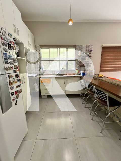 Casa à venda com 2 quartos, 99m² - Foto 4