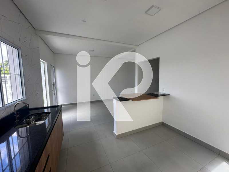 Casa, 3 quartos, 257 m² - Foto 1