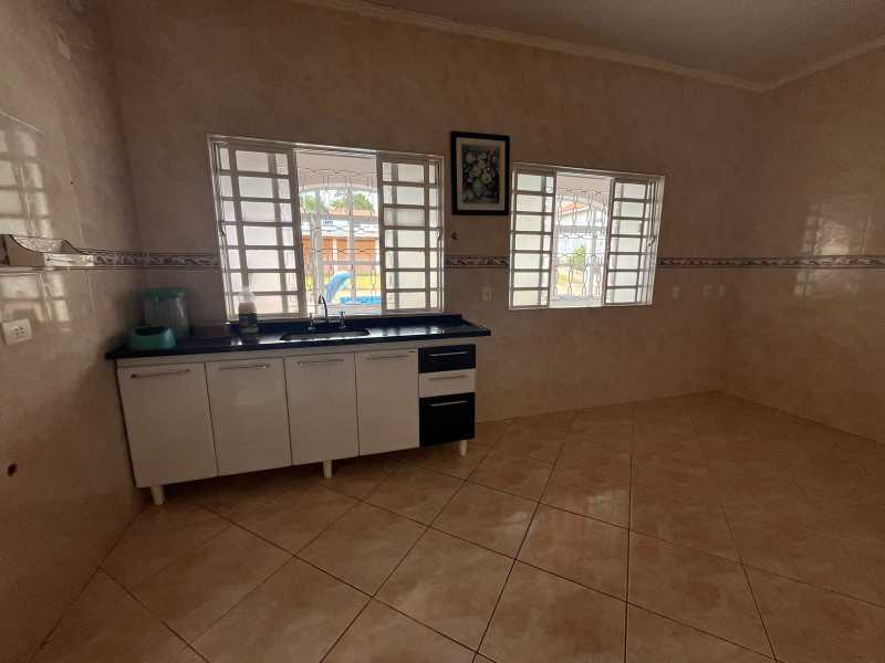 Casa de Condomínio à venda com 4 quartos, 183m² - Foto 22