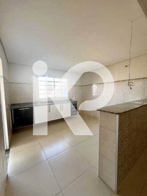 Casa à venda com 3 quartos, 178m² - Foto 7