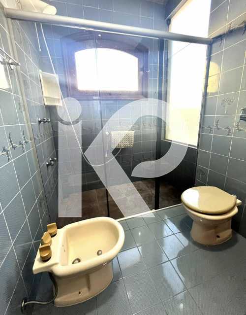 Casa de Vila à venda com 5 quartos, 270m² - Foto 16