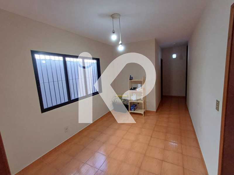 Casa de Vila à venda com 3 quartos, 200m² - Foto 12